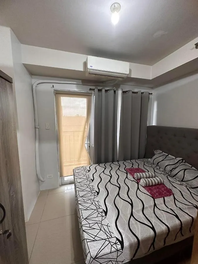 Aparthotel Sea Shell Shore Residences Condo Manila